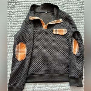 Half zip quilted pullover, never worn, no tags. Unsure of brand.